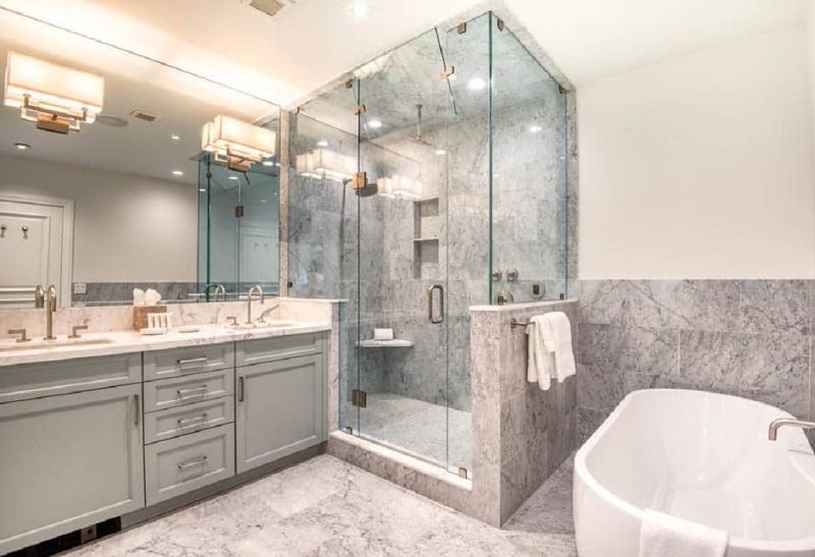 Lionshead House - Image 5